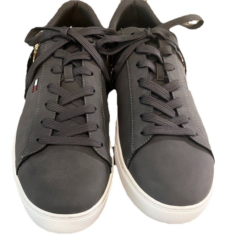 Tommy Hilfiger Men's Brecon Lace Up Low Top Sneakers NWT Gray Logo Round Toe 13